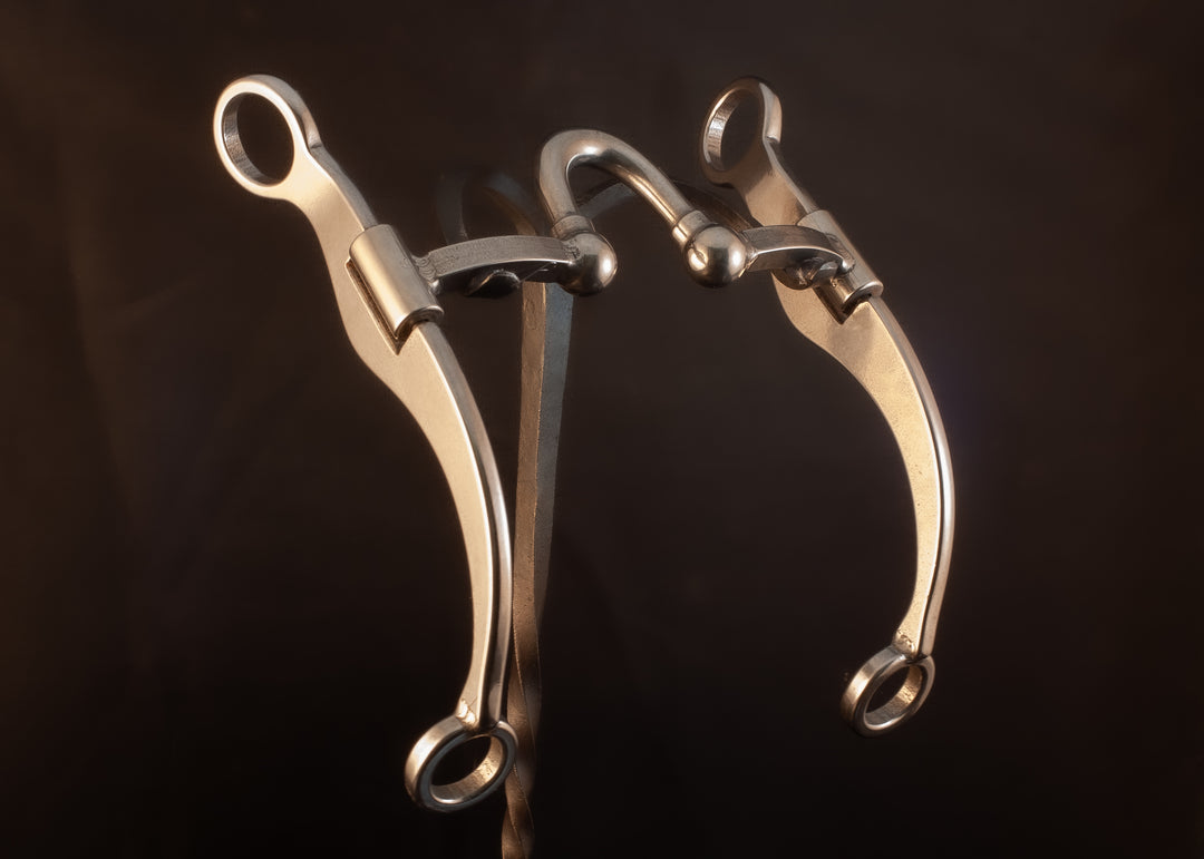 Futurity Swivel Square Bar V Ball Correctional
