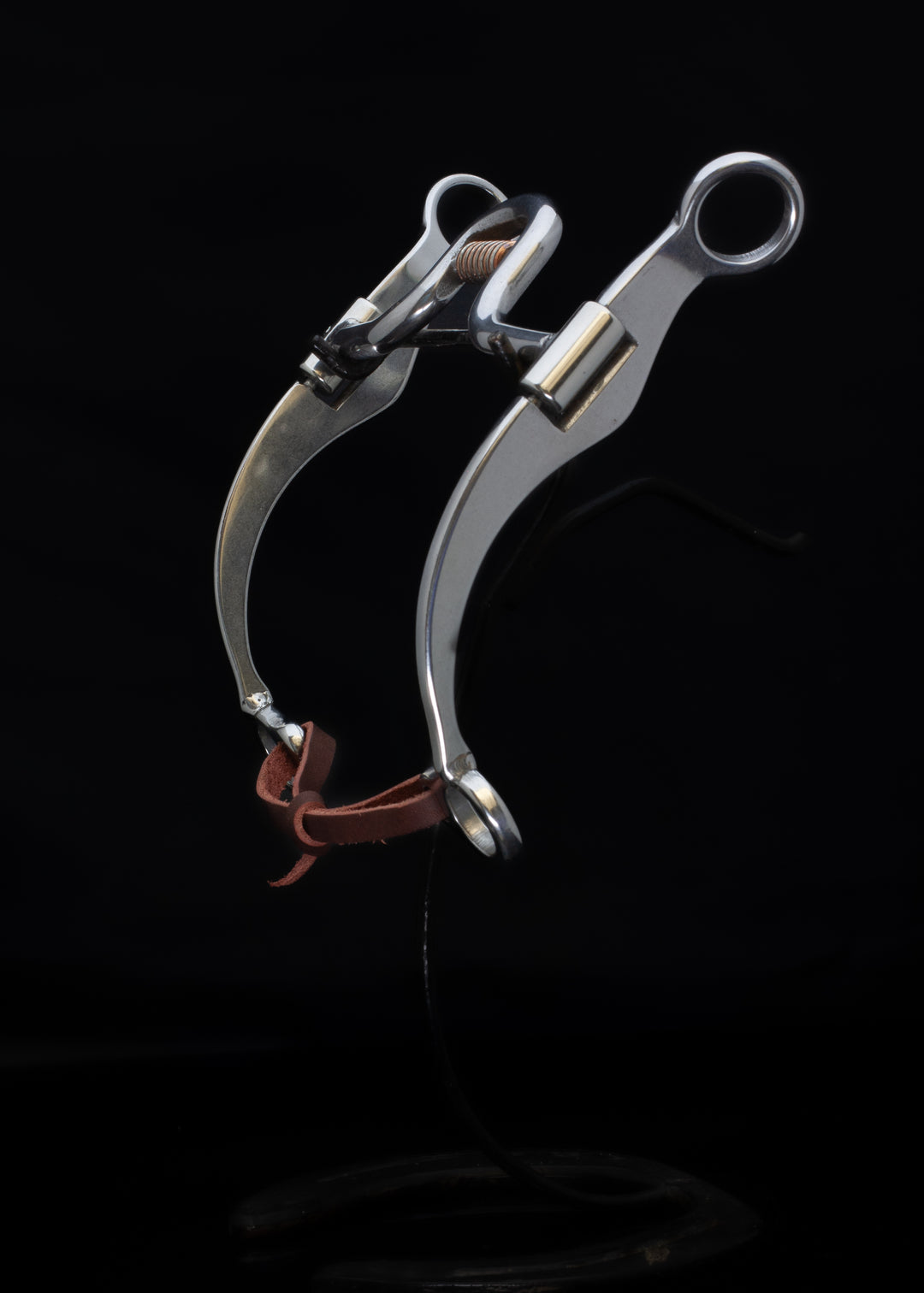 Futurity Swivel San Saba Roller W/ Hobble